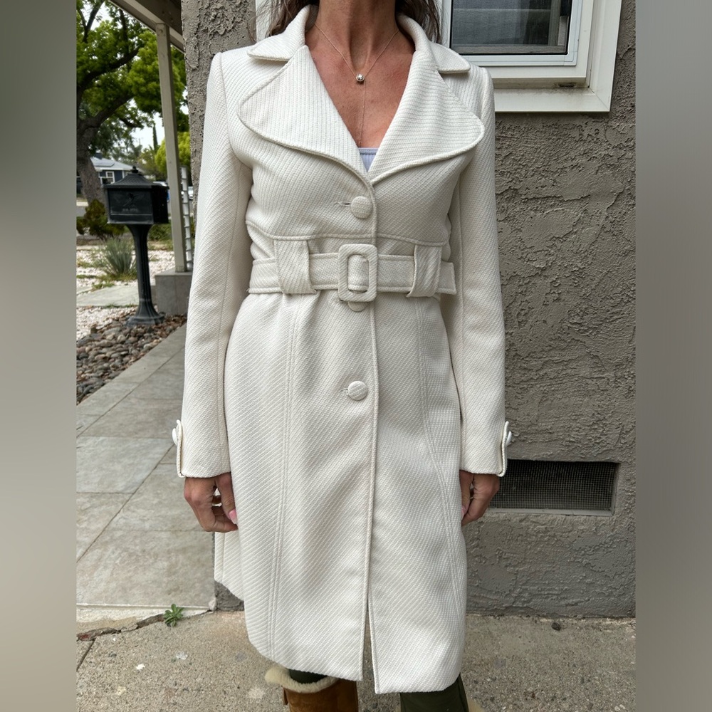 Coat, Size Small, White